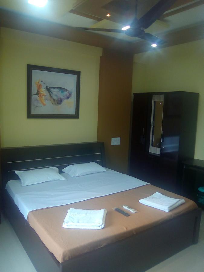 Neelisha River Front Inn Kankavali Екстериор снимка